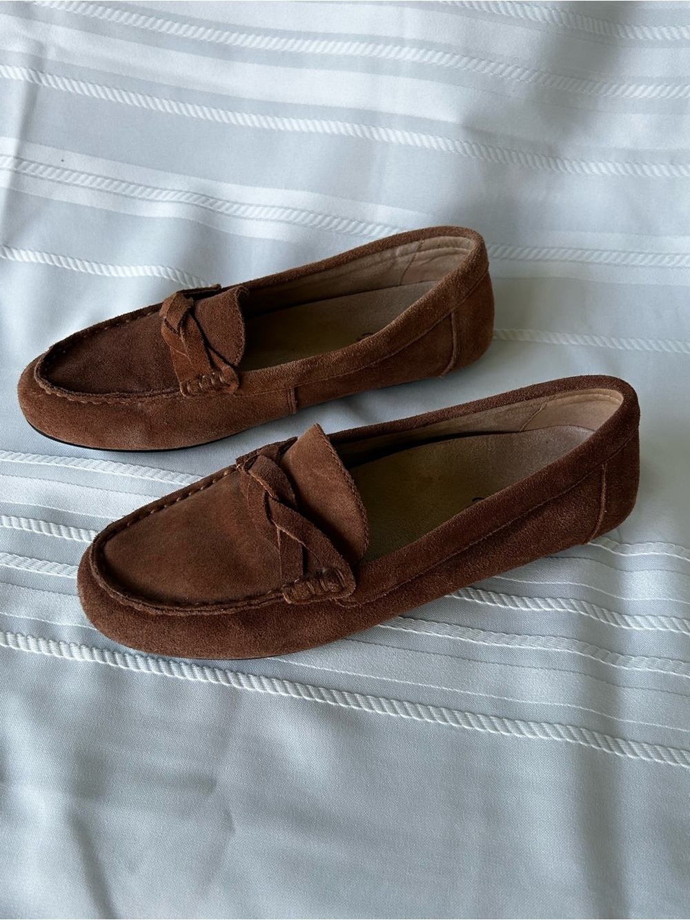 Vionic Montana Suede Moccasin Flat Loafers Brown Womens 8.5 Suede Slip-On Flats
